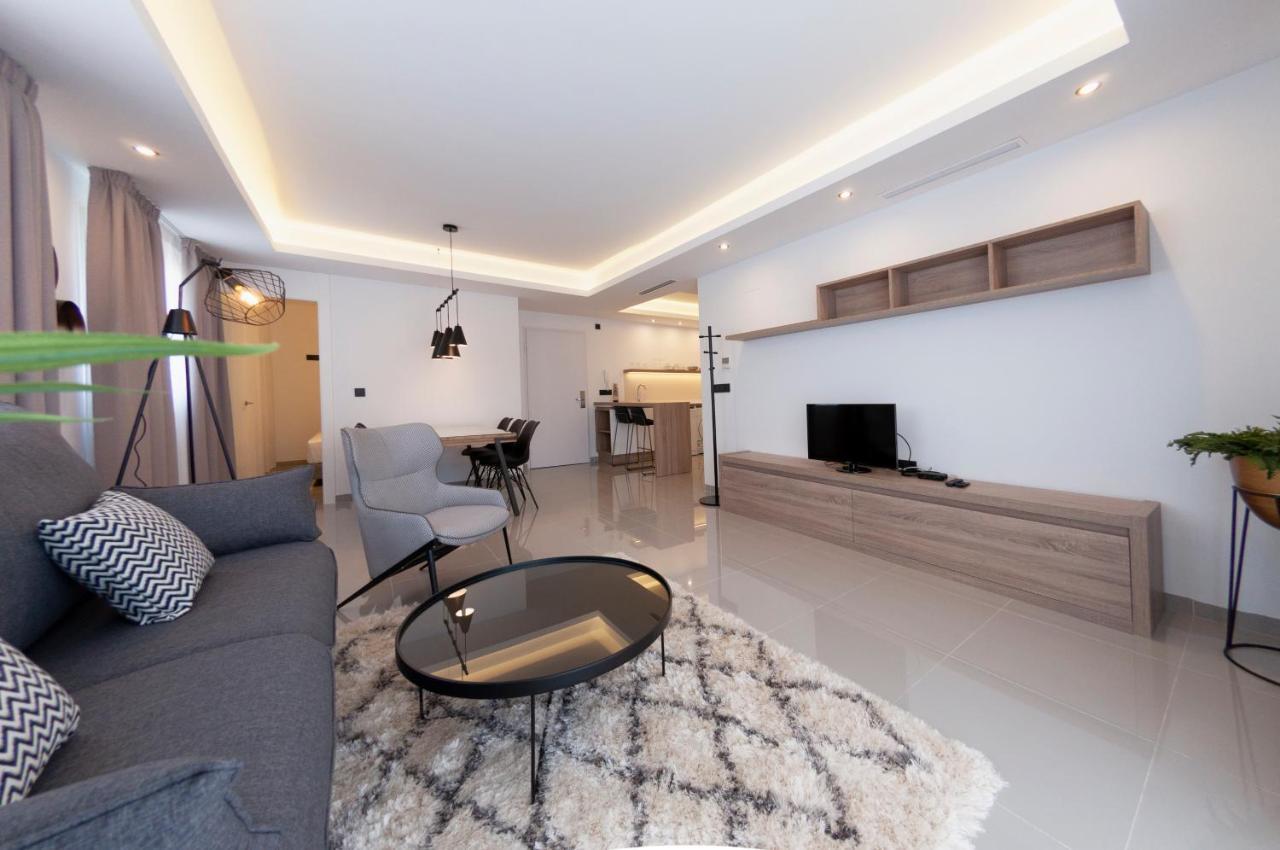 Apartamentos La Laguna I Luxury Apartments Guardamar del Segura Esterno foto